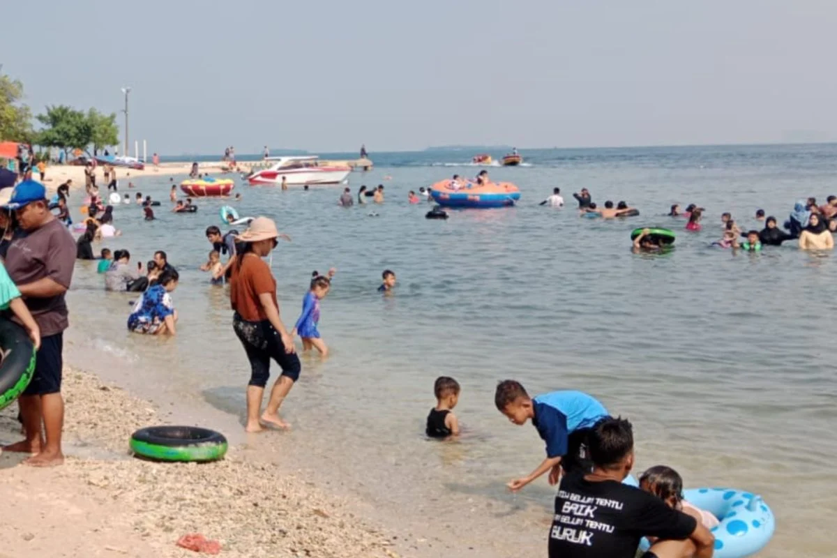 Libur Waisak, 13.020 Wisatawan Berbondong-bondong ke Kepulauan Seribu