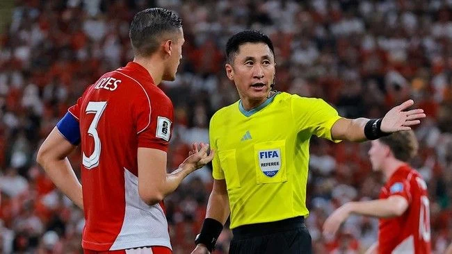 Mantan Wasit FIFA Bongkar Kelemahan VAR di Piala Dunia 2026