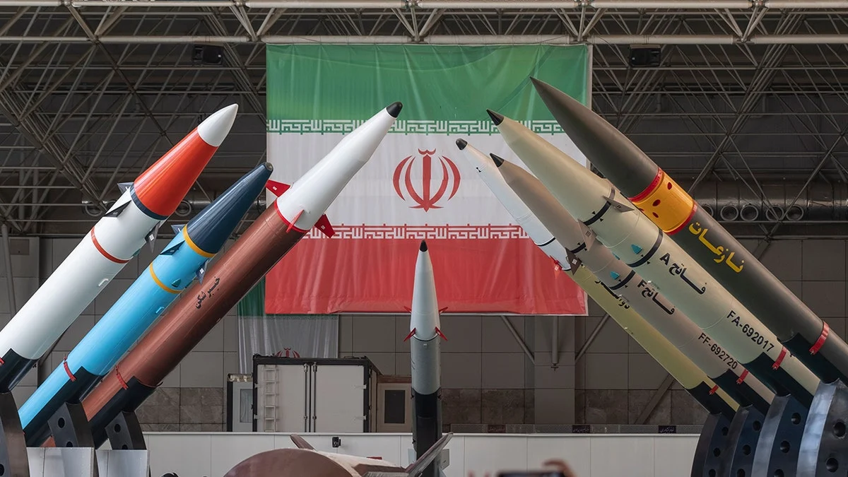 Media Pro-IRGC: Iran Mutlak Harus Memiliki Bom Nuklir