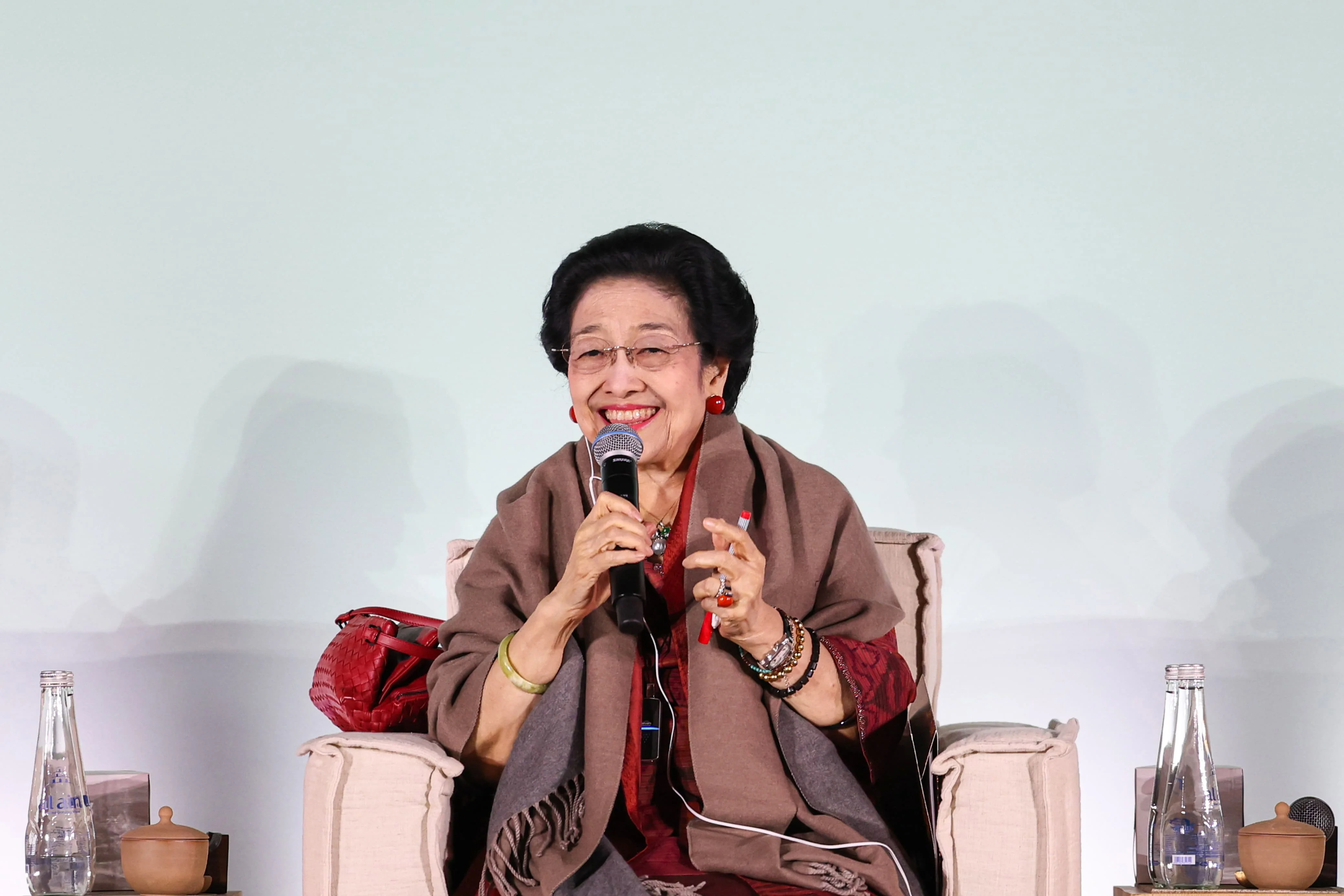 Megawati Soroti Penyekatan pada Demo Mahasiswa UI, Tanyakan Kebijakan Aparat