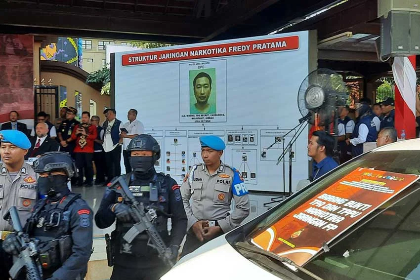 Memburu Gembong Kakap: Jejak Fredy Pratama dan Upaya Pelucutan Jaringan Gelap Narkoba