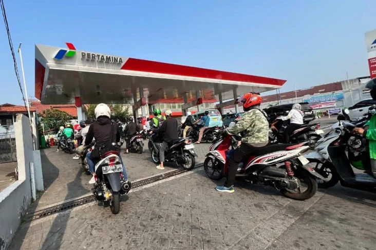 Menakar Efek Domino Kenaikan Harga Pertamax Rp16.250: Waspada Ancaman Inflasi