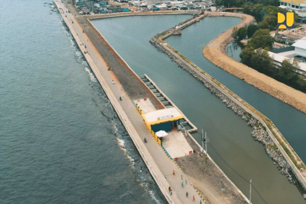 Menko IPK: Pemerintah Percepat Penyelesaian Desain Giant Sea Wall untuk Mitigasi Banjir