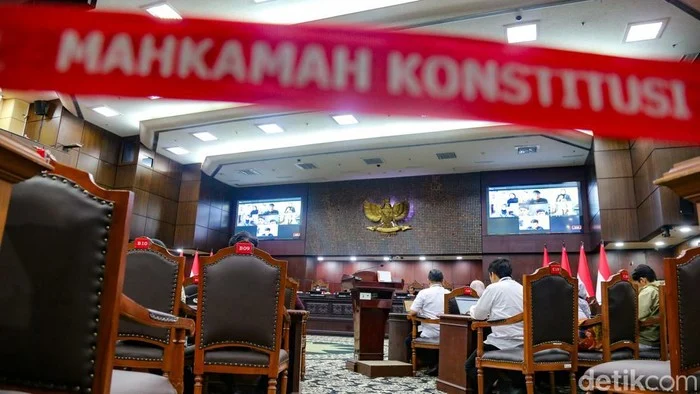 MK Tolak Permohonan Uji Materiil Kuota Internet Hangus