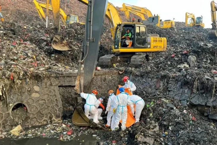Pemerintah Paksa Daerah Hentikan Open Dumping Sampah dengan Skema Stick and Carrot