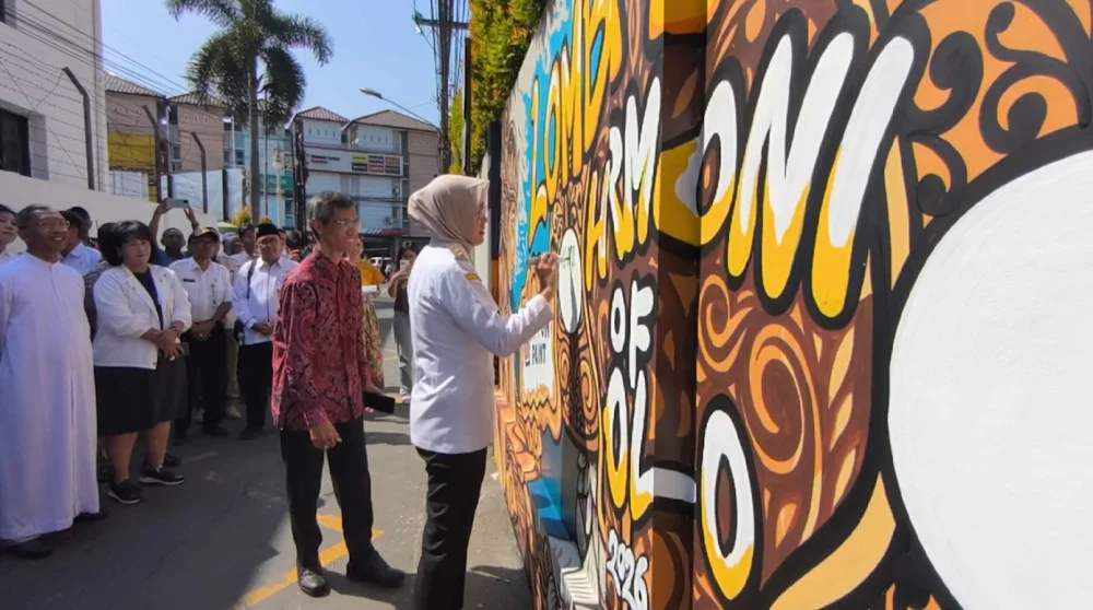Pemkot Solo Gelar Lomba Mural untuk Atasi Vandalisme di Gereja Purbayan