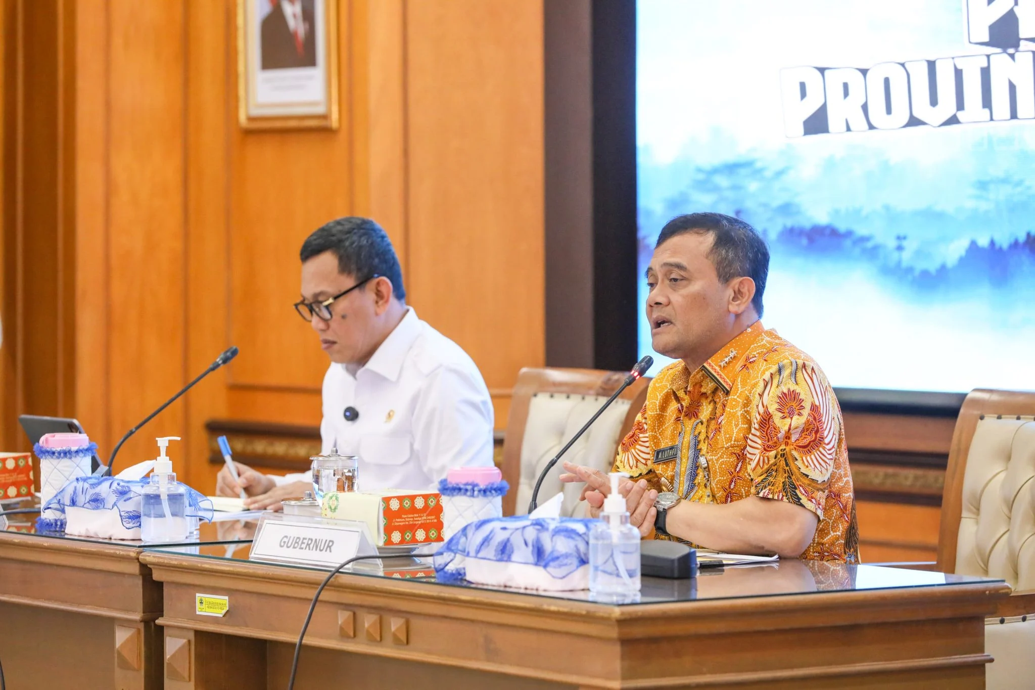 Pemprov dan DPRD Jateng Siapkan Regulasi untuk Lindungi Pekerja Informal