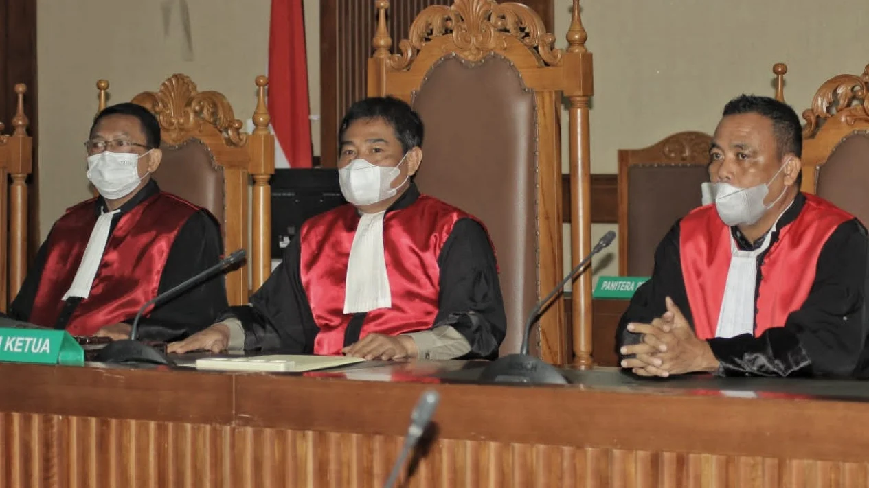 Pengadilan Negeri Jakarta Timur Larang Siaran Langsung Sidang Dokter Tifa soal Ijazah Jokowi