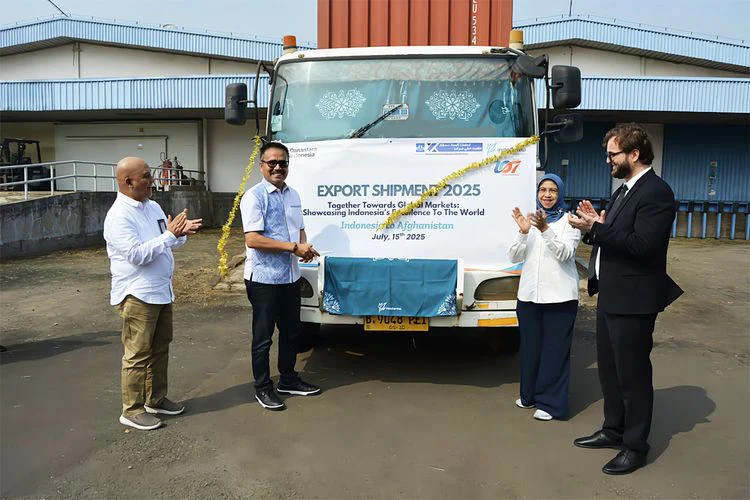 Perkuat Daya Saing Global Lewat Ekspor Produk Unggulan Obat ke Afghanistan