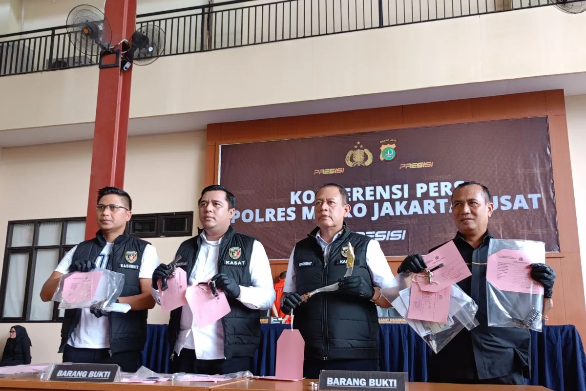 Polisi Karawang Ungkap Kasus Pencurian Motor dan Kekerasan Terekam CCTV