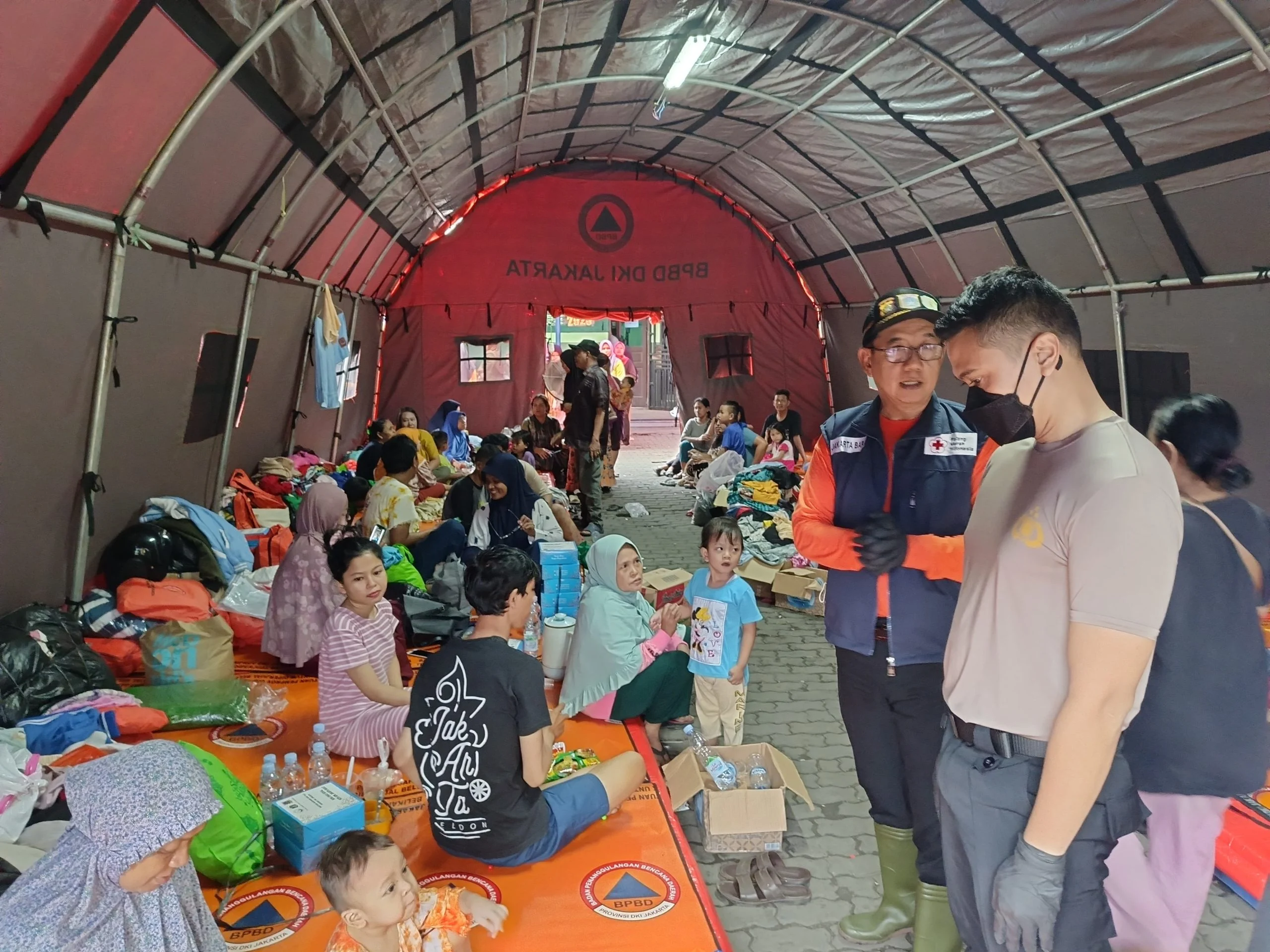 Polres Metro Jakarta Pusat Beri Layanan Trauma Healing untuk Korban Kebakaran