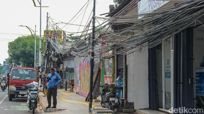 Pramono: Pembenahan Kabel Semrawut Jadi Agenda Prioritas