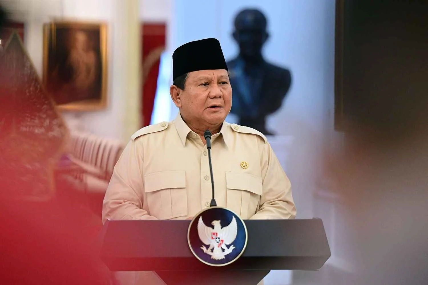 Presiden Solusi: Buku Baru Ungkap 108 Kebijakan Prabowo untuk Indonesia