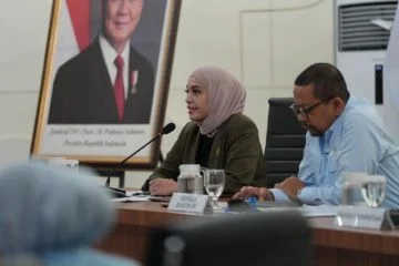 RI Tetap Impor Minyak dari Rusia Meski Selat Hormuz Dibuka