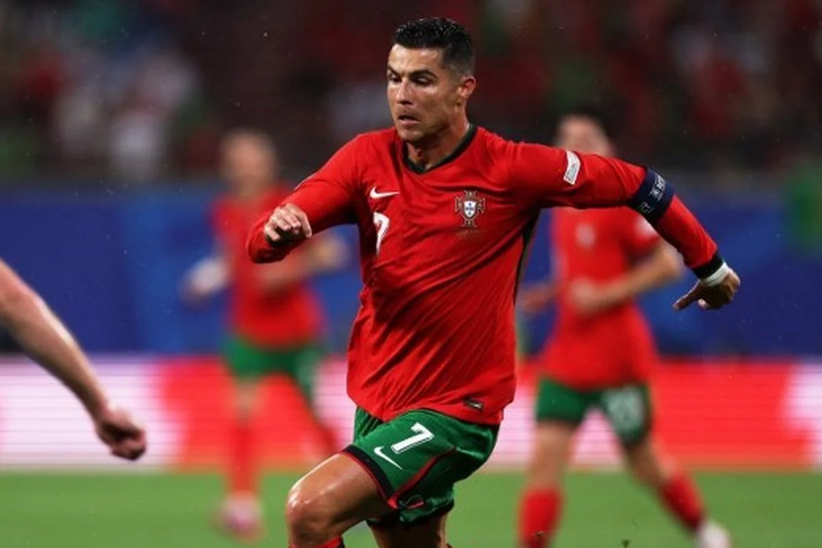Roberto Martinez: Tak Masuk Akal Menarik Ronaldo Saat Portugal Butuh Gol