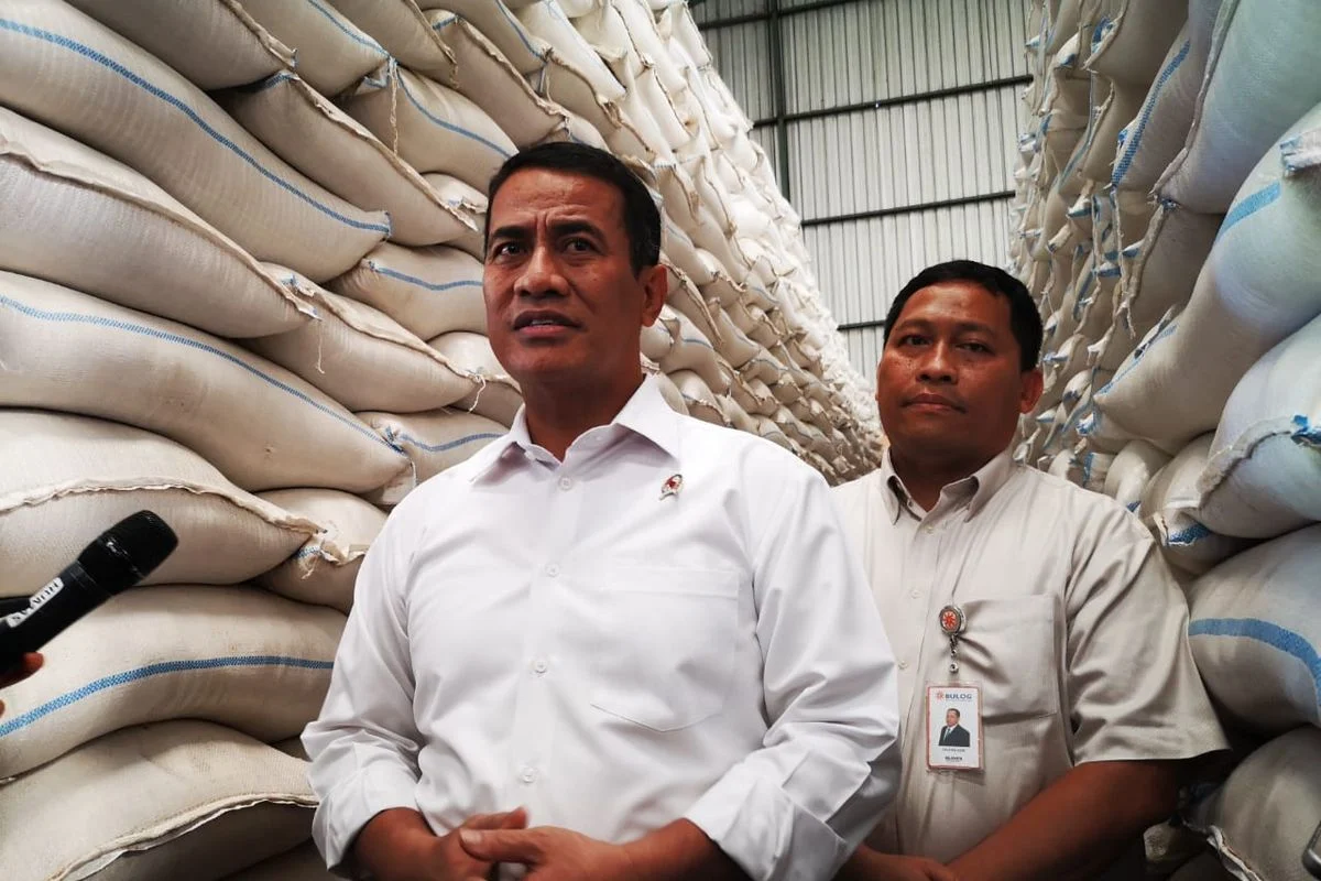 Stok Beras Indonesia Meningkat Pesat, Mentan: yang Belum Yakin, Cek Gudang Bulog Sekarang!
