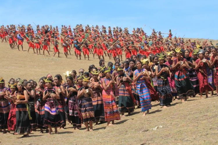 Tarian Persahabatan Meriahkan Festival Fulan Fehan di Belu, NTT
