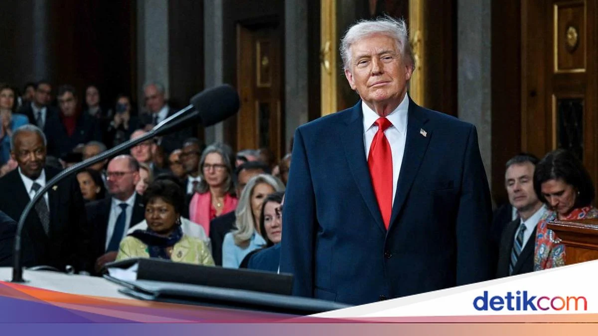 Trump Klaim Persediaan Rudal Iran Hanya 21 Persen