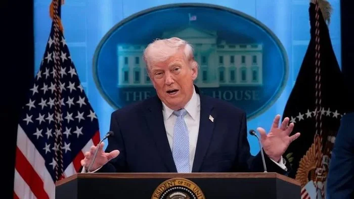 Trump Tegaskan Tidak Ada Biaya Tambahan di Selat Hormuz