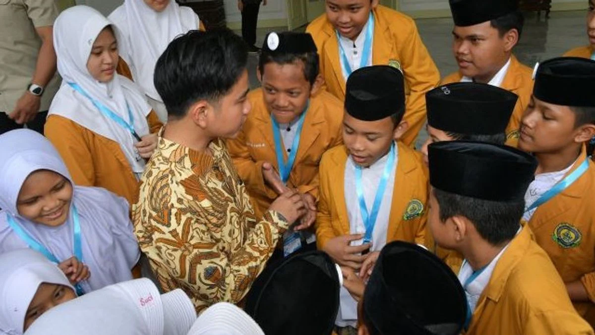 Wapres Gibran Dorong Santri Berwirausaha Menghadapi Bonus Demografi