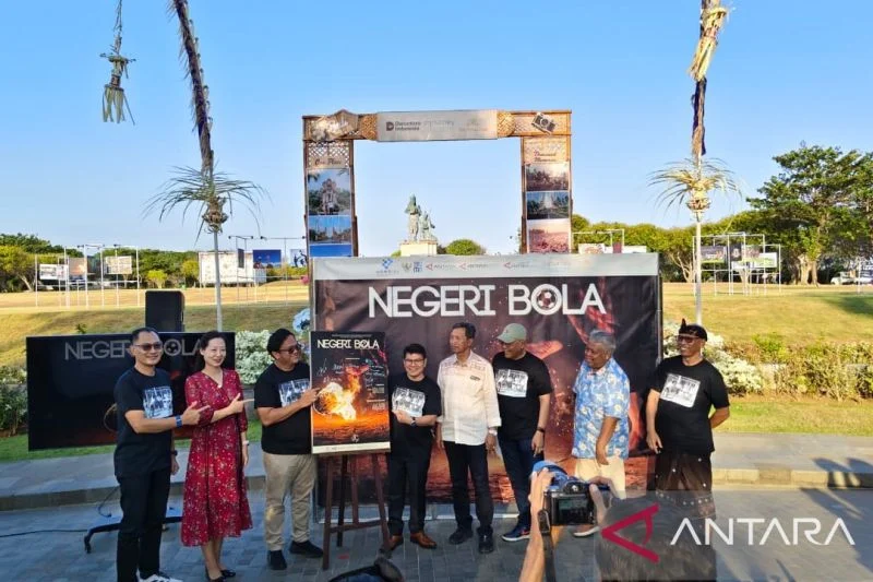 ANTARA Tampilkan 62 Foto Jurnalistik dalam Pameran “Negeri Bola”