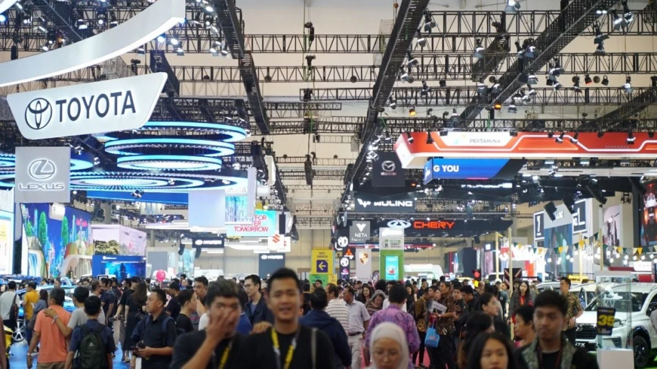 Buka GIIAS 2026, Menperin Tegaskan Target LCEV Rp21,2 Triliun Harus Tercapai