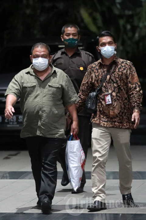 Bupati Langkat Syah Afandin Tiba di KPK untuk Pemeriksaan Intensif