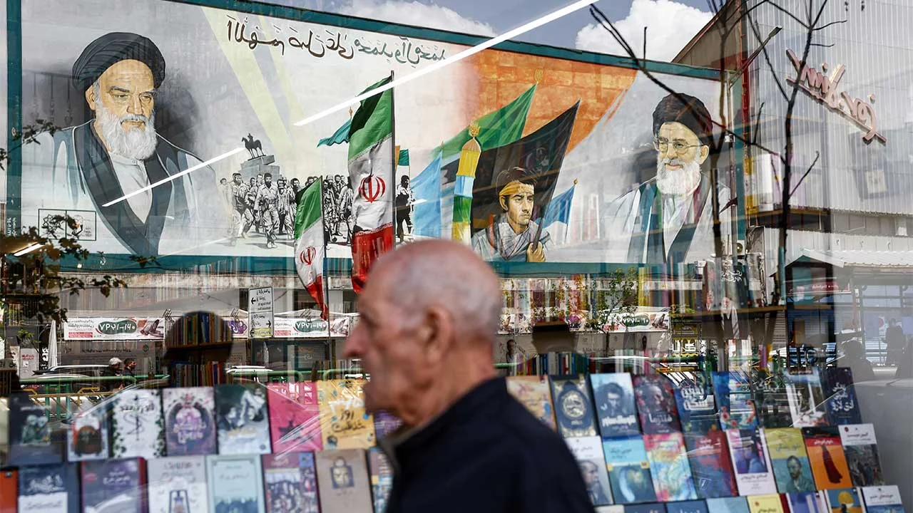 Delegasi Pemimpin Dunia Beri Penghormatan Terakhir kepada Khamenei di Tehran