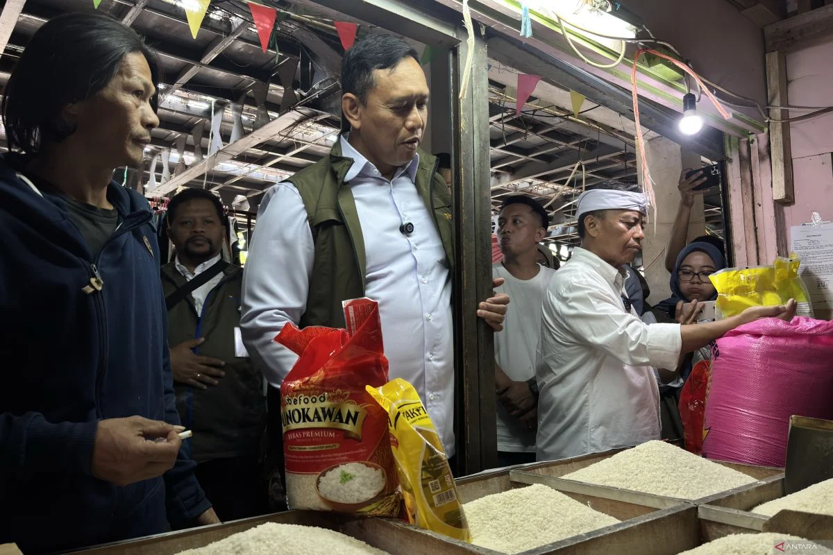Dirut Bulog Pastikan Kualitas Beras di Papua Aman dan Terjaga untuk Warga