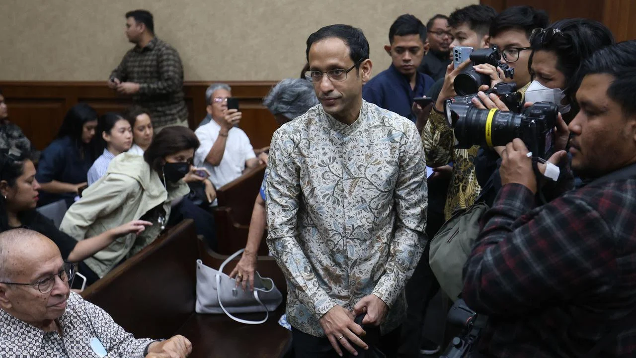 Dua Pengacara Nadiem Makarim Diadukan ke Peradi atas Dugaan Pelanggaran Etik