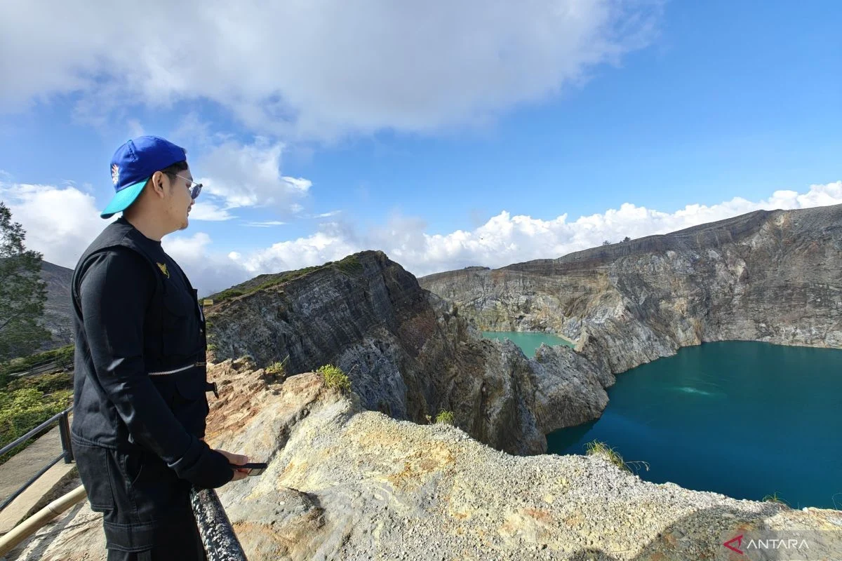 Geologi: Meski suhu turun, wisatawan jauhi areal kawah Gunung Kelimutu