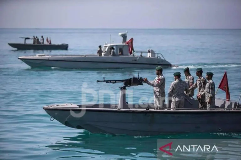 IRGC Ancaman Serang Pangkalan Musuh di Timur Tengah Usai Penutupan Selat Hormuz