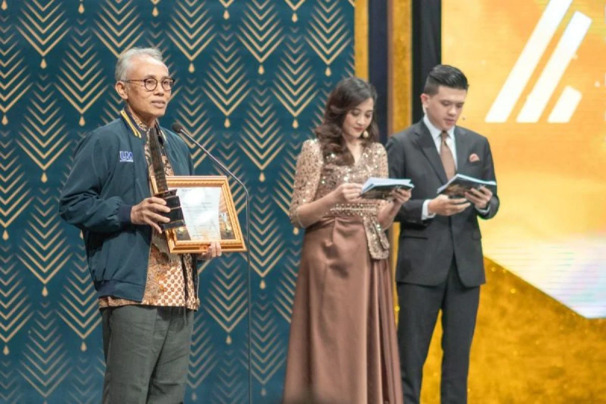 Kampus Kebon Jeruk Raih Dua Penghargaan Internasional, Termasuk Champion Award