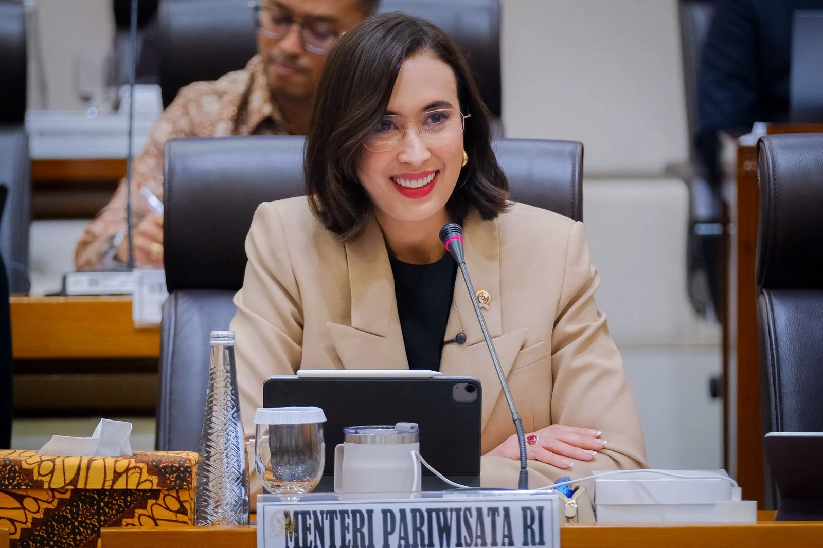 Kemenpar Laporkan Capaian Pengembangan Kawasan Otorita Pariwisata dan Investasi ke DPR