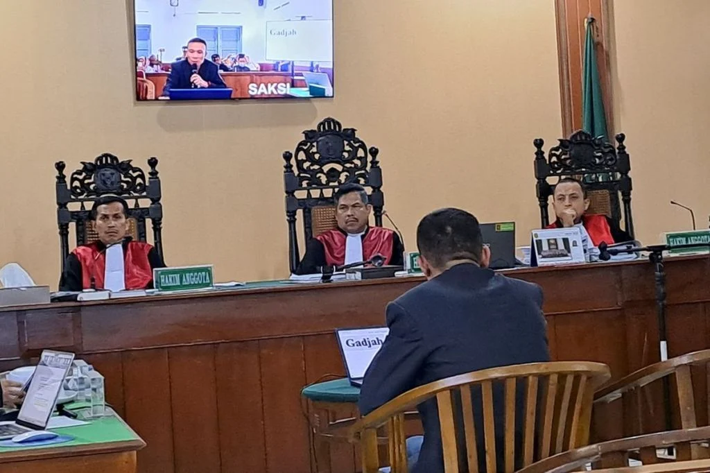 Komisi III DPR Desak Sidang Kasus Ijazah Jokowi Akhiri Polemik Panjang