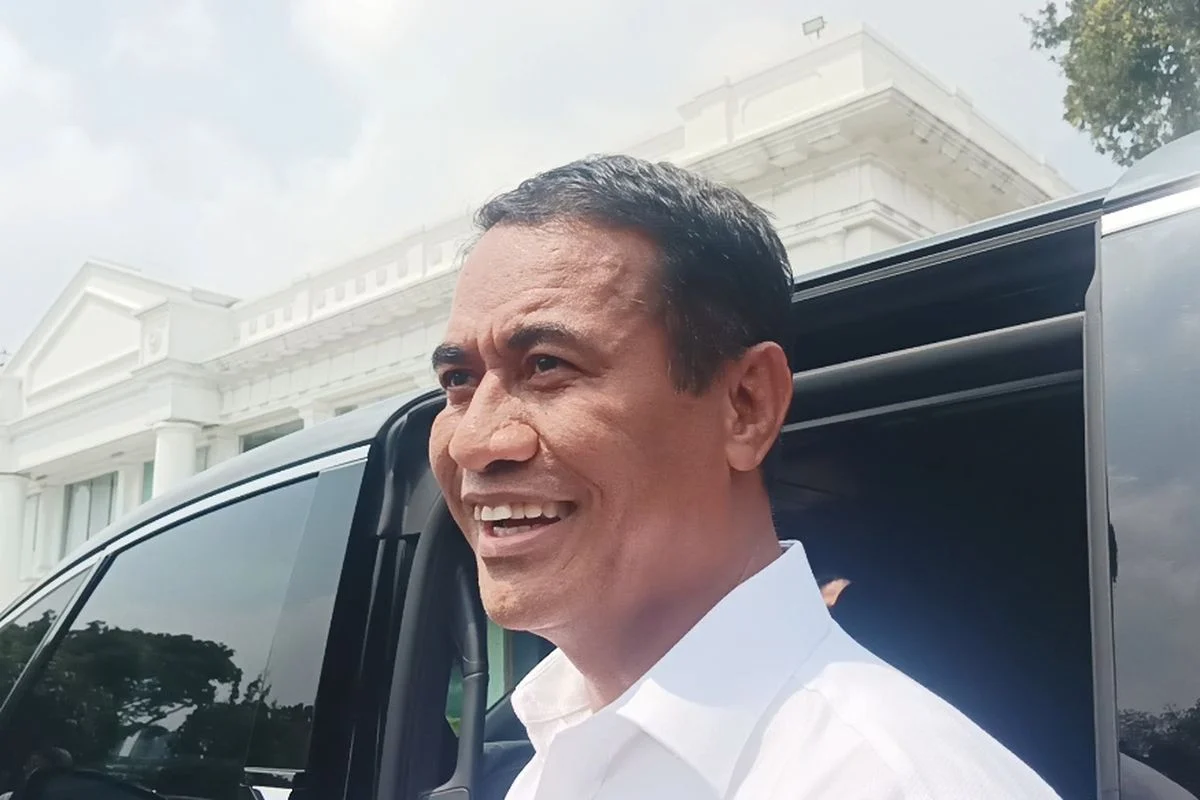 Mantan Menteri Pertanian Amran Tunda Perjalanan ke Istana demi Evakuasi Korban Kecelakaan