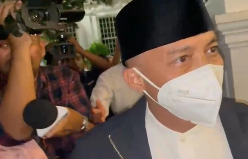 Menhut Raja Juli Irit Bicara saat Dicecar Wartawan soal KPK, Hanya Ucapkan Terima Kasih