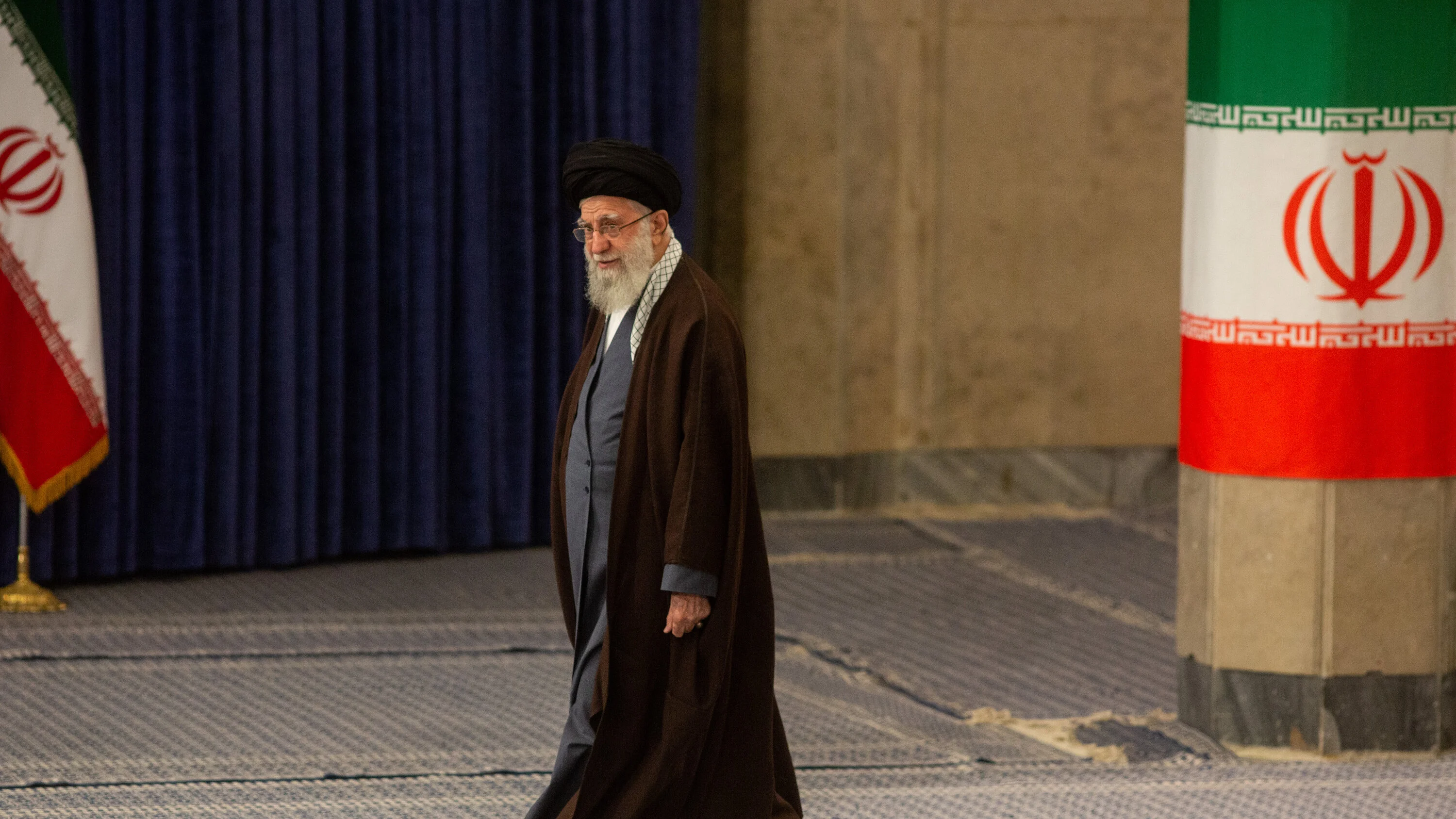 Menlu Sugiono dan Ketua MPR Hadiri Pemakaman Ali Khamenei