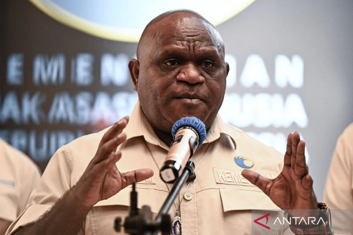 Menteri HAM Kerahkan Tim Pantau Bentrokan di Adonara, NTT