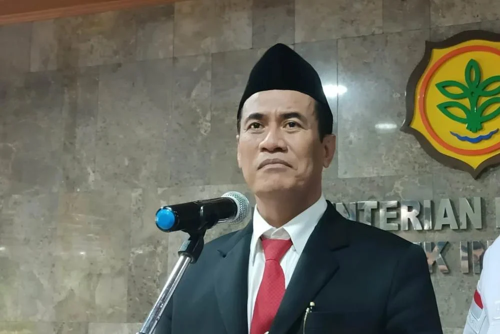 Menteri Pertanian Serahkan Bantuan Pertanian Rp1,3 Triliun untuk Petani Papua Selatan