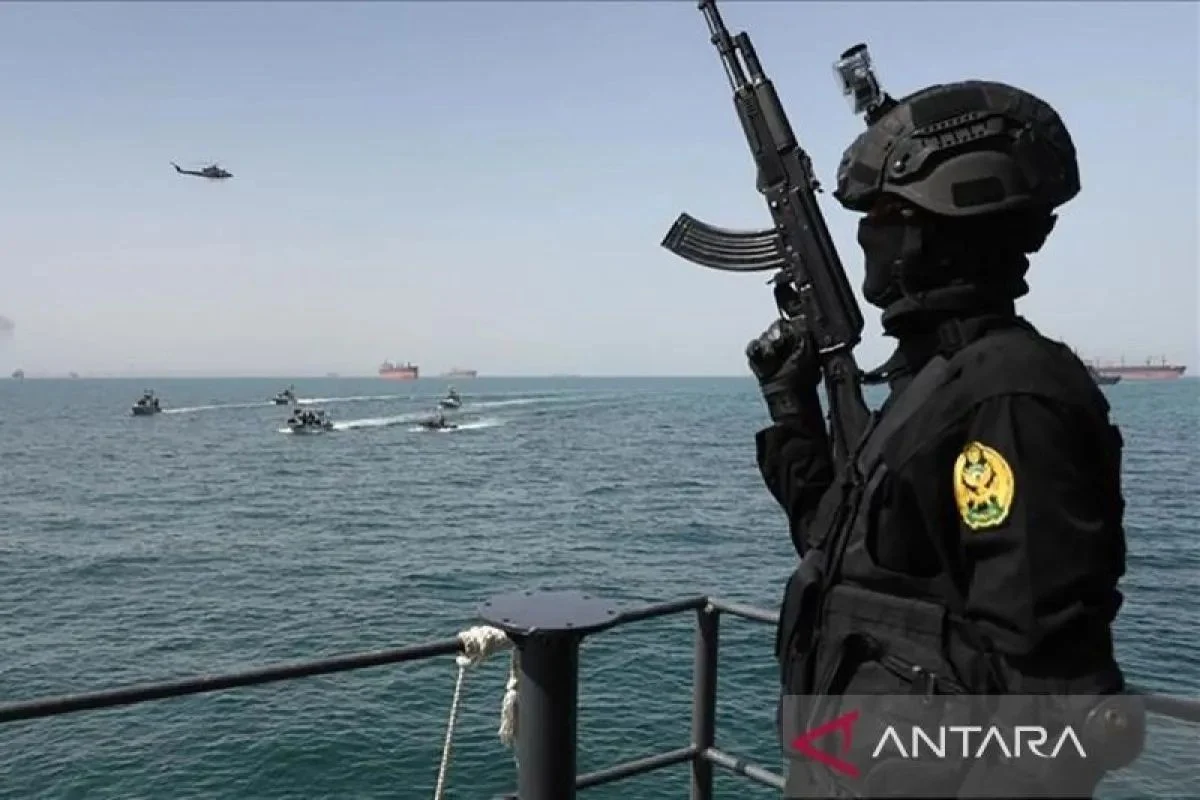 Militer AS Kembali Berlakukan Blokade Laut di Selat Hormuz