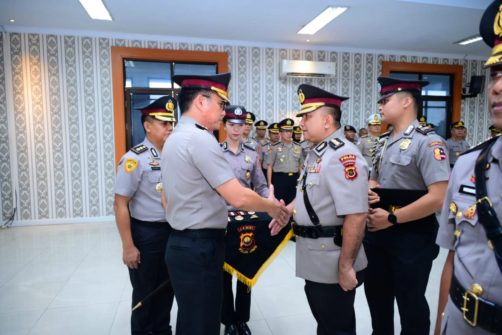 Pimpin Sertijab Pejabat Utama Korlantas Polri, Irjen Wibowo Tekankan Kesederhanaan dan Ketangguhan