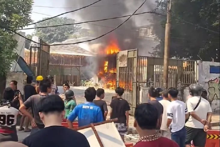 Polisi Tetapkan 7 Tersangka Bentrokan Berdarah di Jalan Tambak Menteng