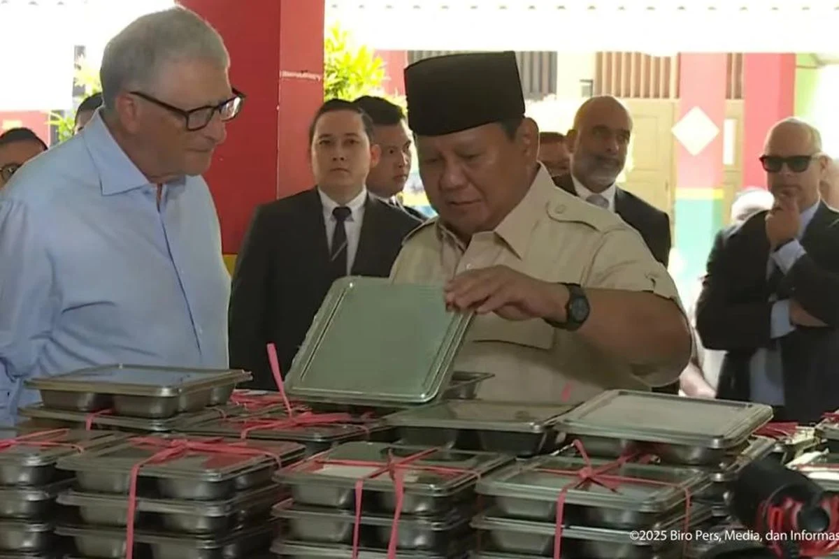 Prabowo Puji Dapur MBG Polri Sebagai yang Terbaik dan Diakui Lembaga Dunia