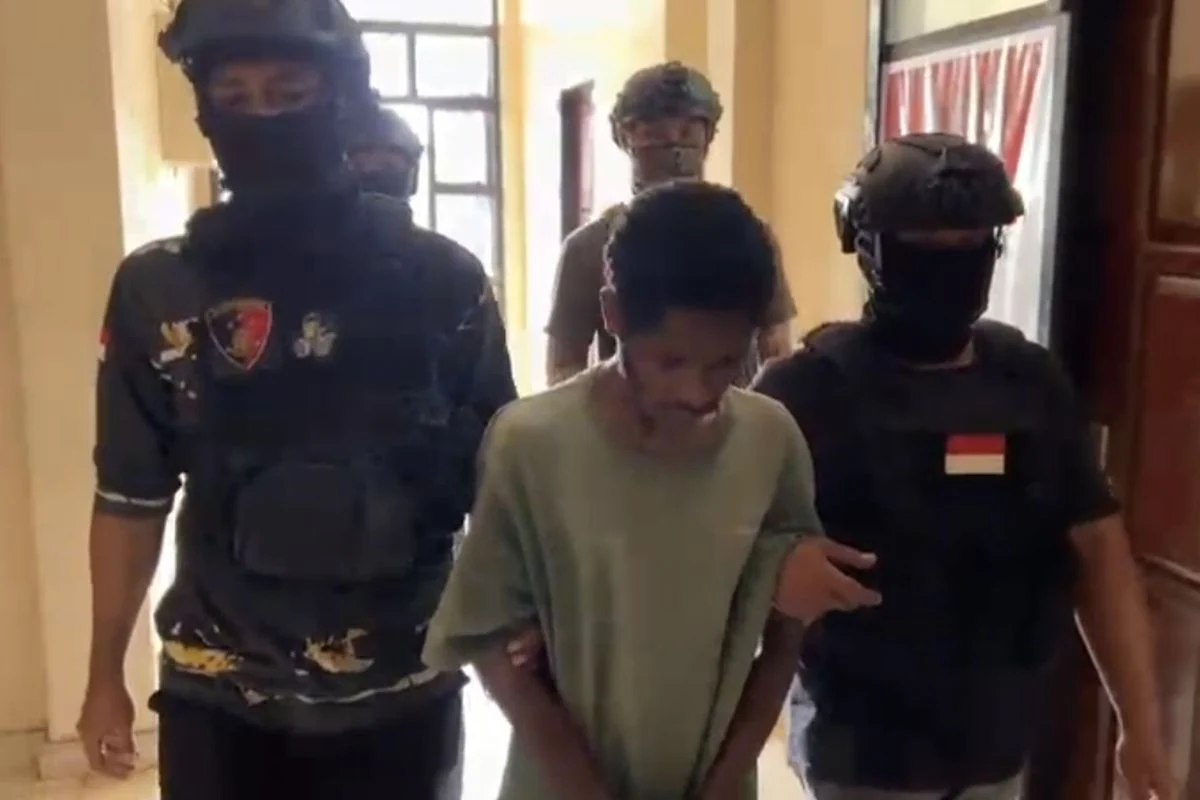 Satgas Damai Cartenz Duga KKB Sebagai Pelaku Pembakaran Pesawat PT AMA di Yahukimo