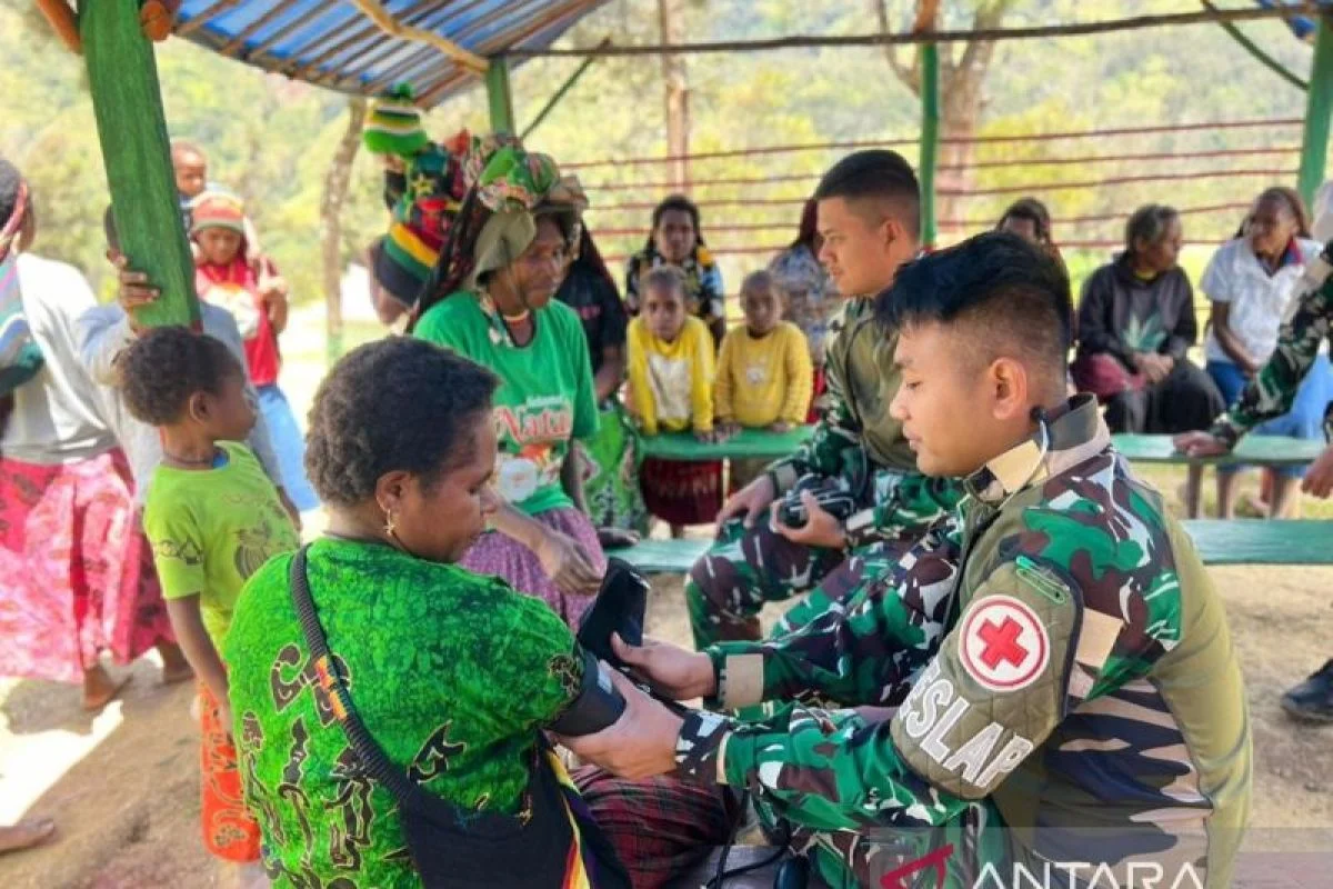 Satgas Yonif 511 Perkuat Layanan Pengobatan Gratis di Lanny Jaya, Papua