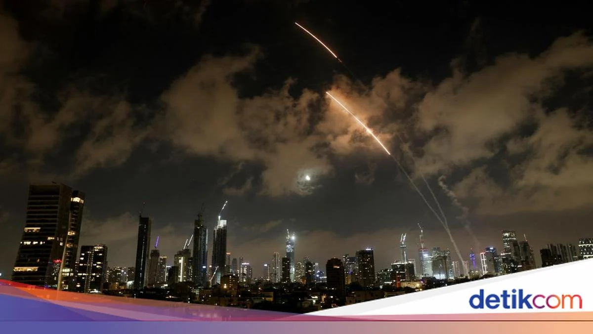 The Wall Street Journal Ungkap Rudal Iran Lebih Unggul Daripada Pertahanan Udara AS