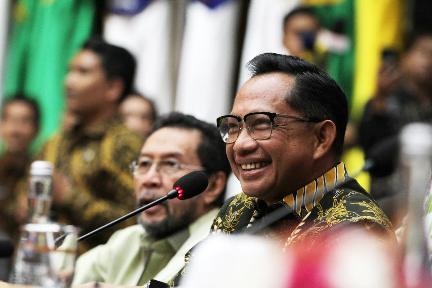 Tito Karnavian Minta Pemda Dorong Ekonomi Syariah untuk Majukan Daerah