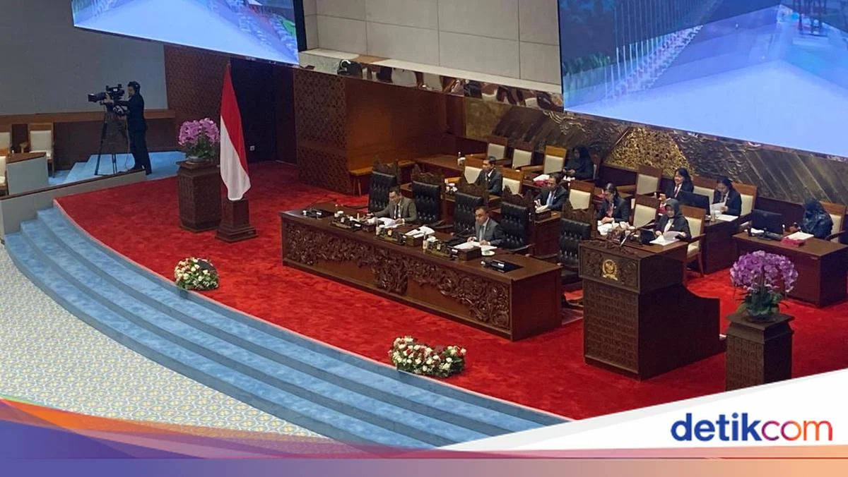 Tok! DPR Sahkan RUU PFII Jadi Undang-Undang