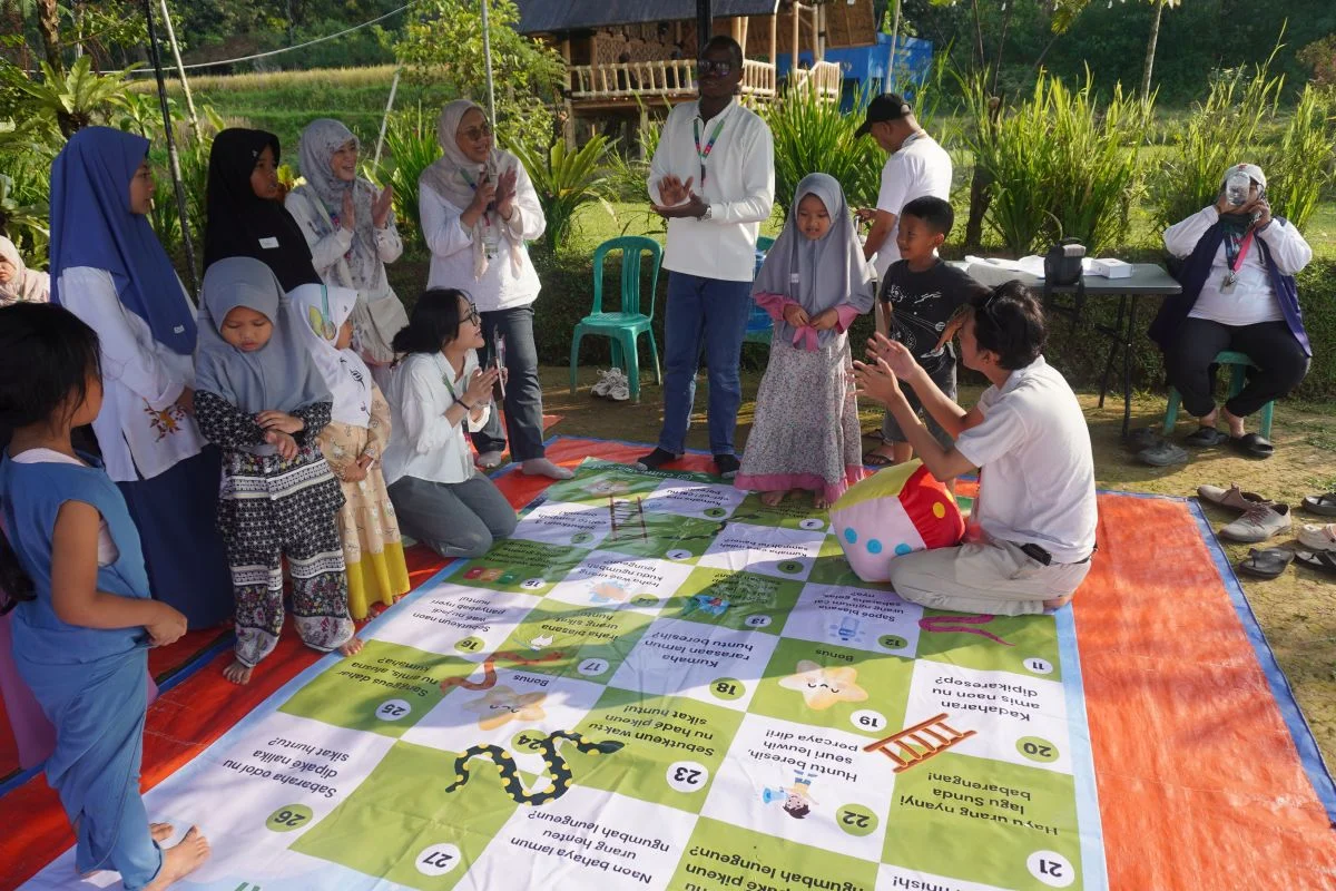 UI hadirkan inovasi edukasi PHBS melalui ular tangga berbahasa Sunda
